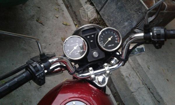 Moto Curazai semi nueva -15