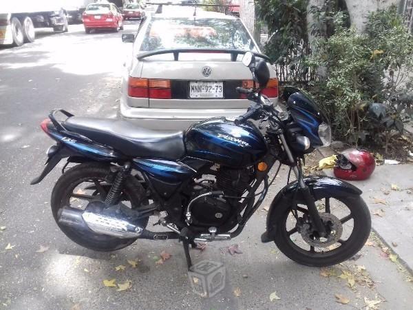 Motocicleta bajaj discover -10