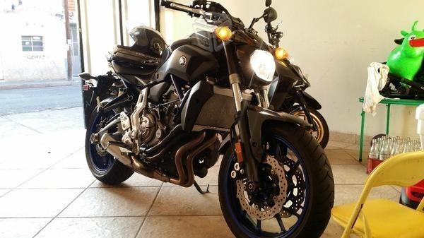 YAMAHA FZ-07 689CC seminueva -15