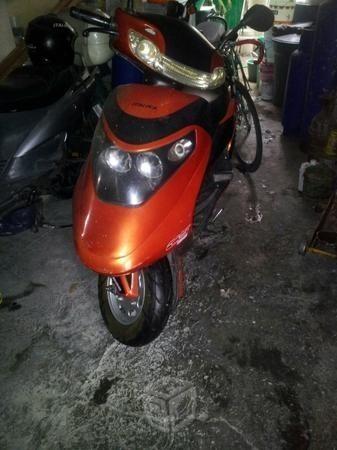 Italika 125CC buen estado -12