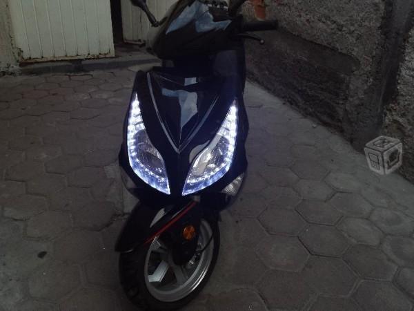 Italika negra gt 175 led unico dueño -14