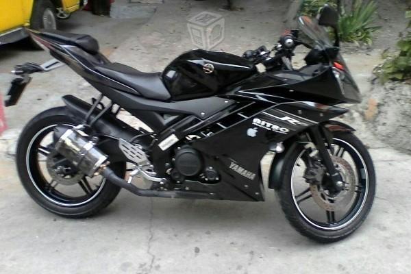 Yamaha R15 muy cuidada -13