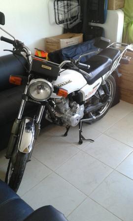 Honda 125 standar -12