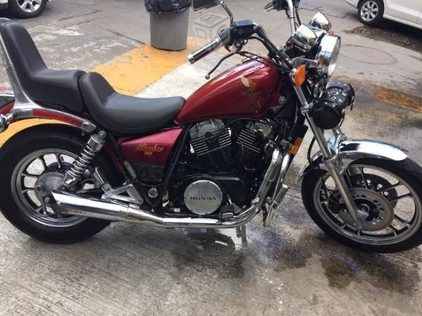 Honda Shadow 750cc -97