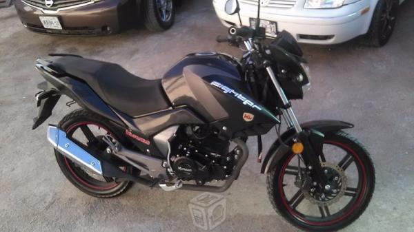 Moto kurazai fighter 200cc como nueva -15