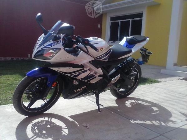 Vendo yamaha r15 edicion especial -14