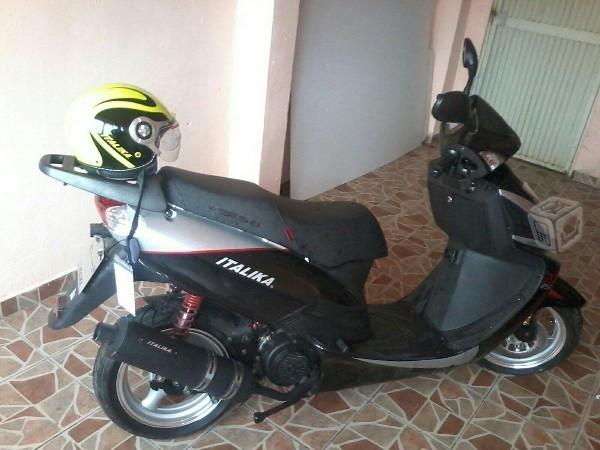 Moto italika XS 150 -16