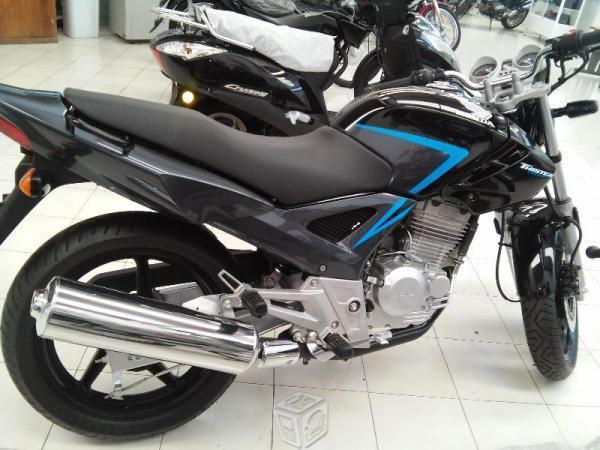 Moto nueva cbx250 twister negra -15