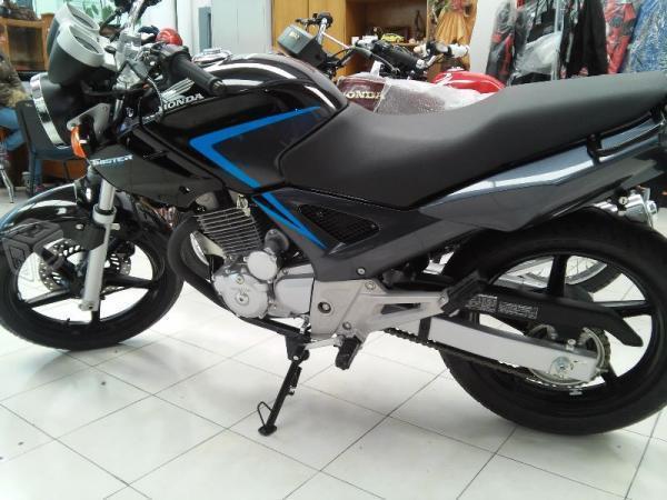 Moto nueva cbx250 twister negra -15