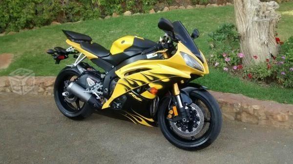 YAMAHA R6 edicion especial -08