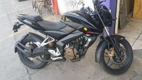 Bajaj Pulsar 200NS -16