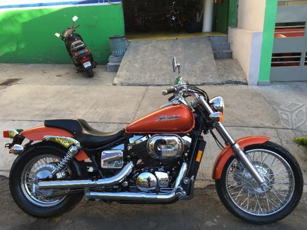 Honda shadow 750 spirit impecable titulo limpio -06