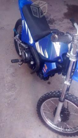 Moto yamaha piwi 80 -02