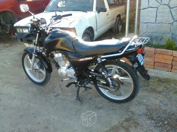 Motocicleta Honda gl150 -14