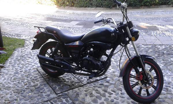 Motocicleta -13
