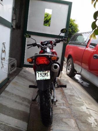 Moto Honda bross -12