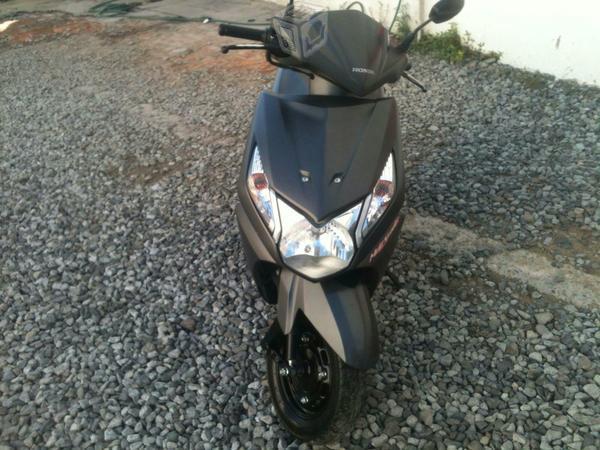 Excelente Honda dio -15