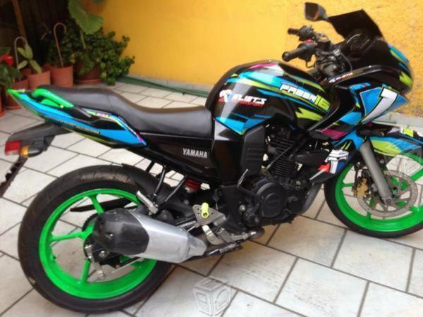 Moto yamaha fazer -11