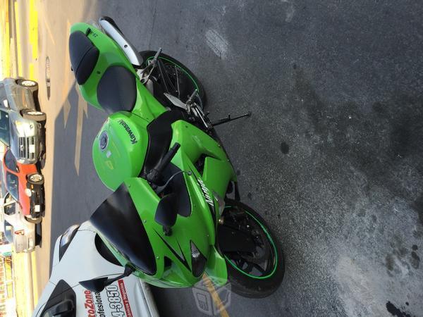 Moto Kawasaki 1000cc p cambio -07