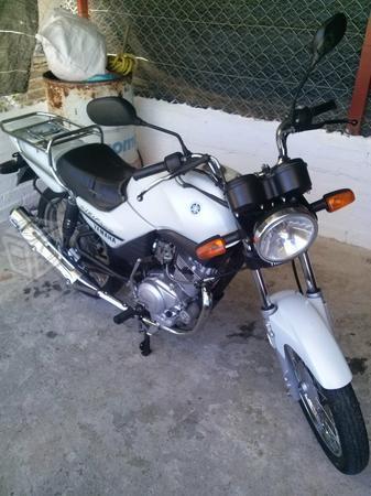 Moto ybr 125 -14