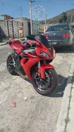 Honda 1000rr -07