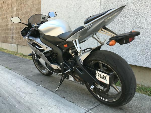 Yamaha R6 -13
