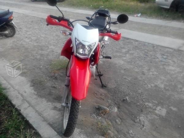 Honda XR150 L nueva -15