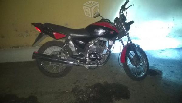 Hola doy mi moto por un coche para mi uso -13