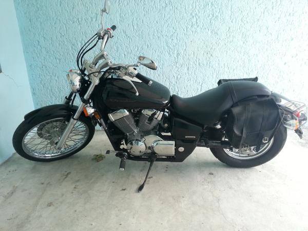 Honda shadow spirit -08