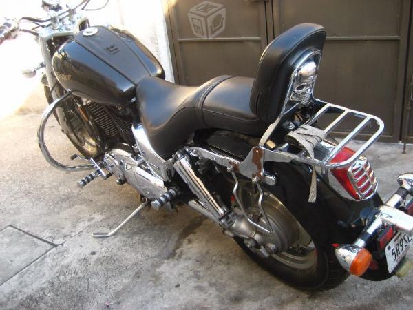 Motocicleta honda shadow sabre 1100cc. v/c -05