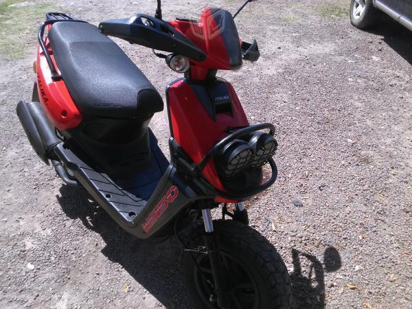 Italika scooter ws ,150cc como.nueva -13