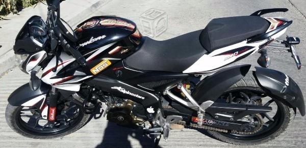 Pulsar 200NS