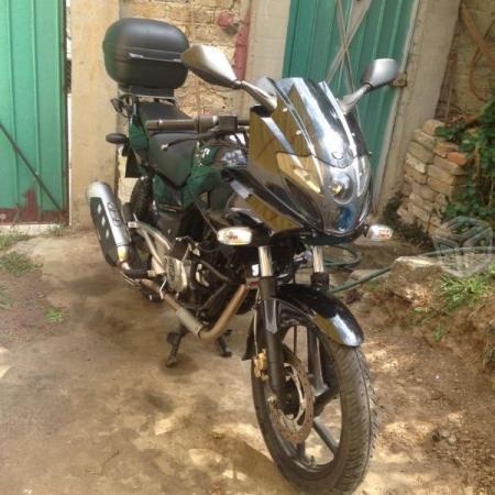 Moto pulsar 220 -14