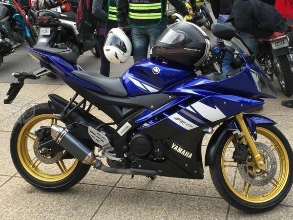 Yamaha R15 -13