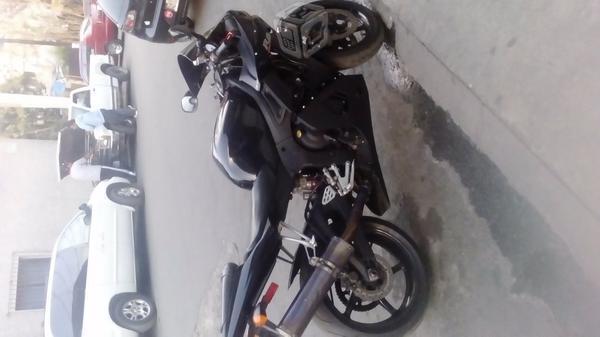 Excelente yamaha r6 600cc v o c -07