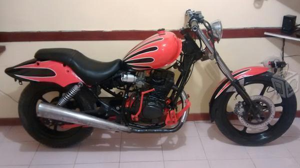 Hermosa chopper 150cc -02