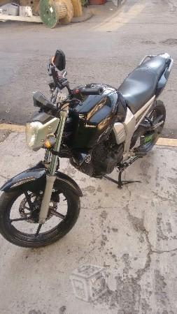 Yamaha fz16 a tratar -11