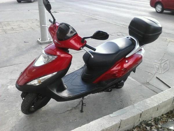 Honda Elite para exigentes -10