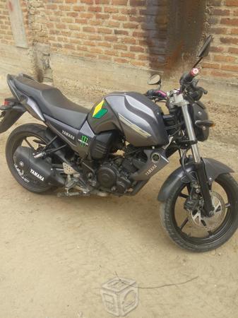 Yamaha fz16. grafito -13