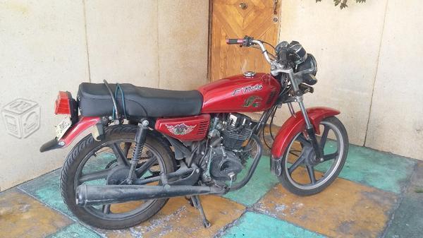 Moto Italika FT125