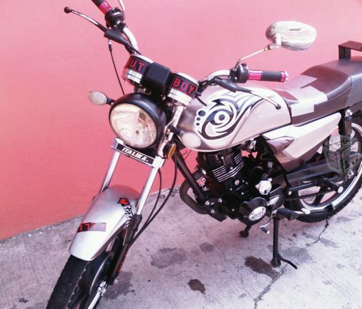 Motocicleta Italika -12