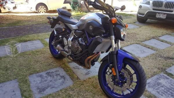 Excelente Yamaha FZ '16 -16