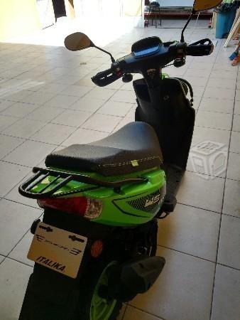 Italika 175cc nueva -16