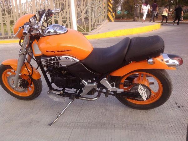 Moto 250cc.(personalizada)
