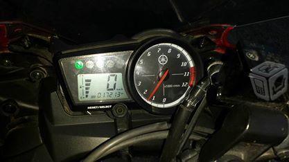 Yamaha R15 -13