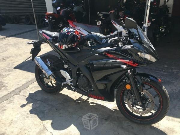 Yamaha r3 -16