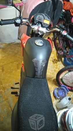 Moto italika ft180 negro/ -14