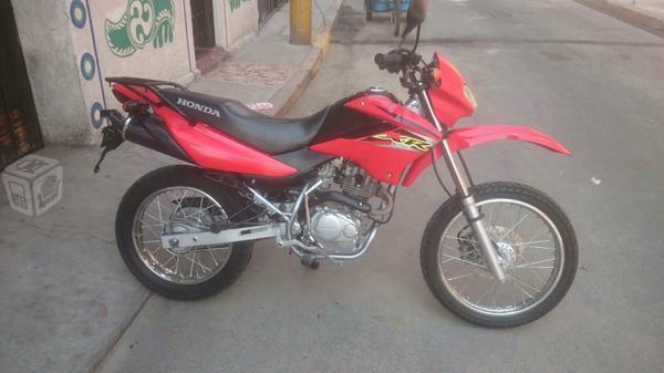 Excelente honda bros -12