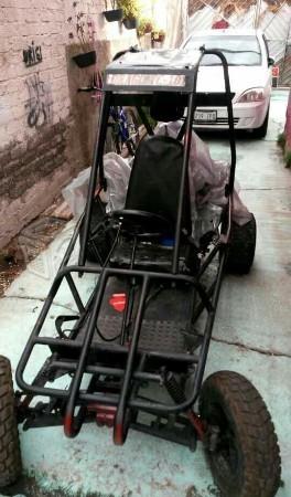 bonito go cart com motor 200 cc