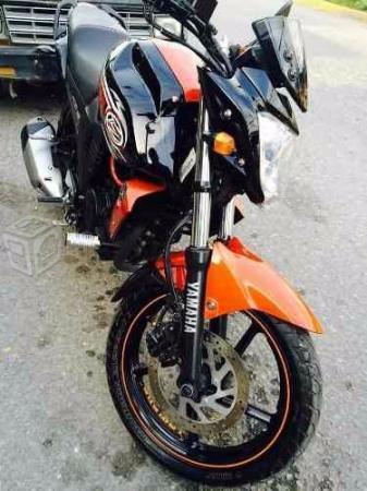 Yamaha FZS impecable todo original -14